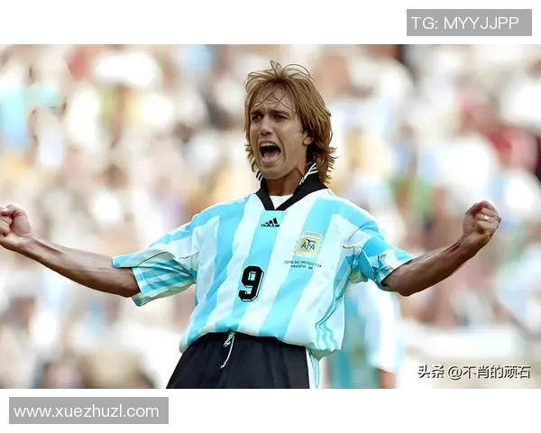 足球球星化身吉他高手场上场下风采各异音乐才华展现无遗